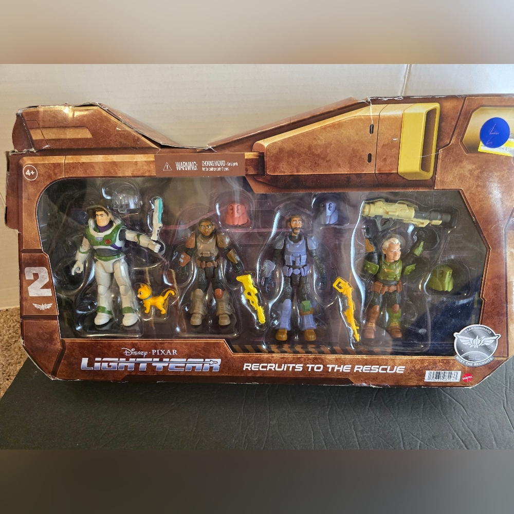 2021 Disney Pixar Lightyear Recruits To The Rescue 4-Pack Action Figures NIB